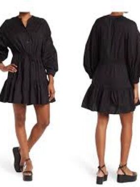 Astr Black Long-Sleeve Tiered Mini Dress